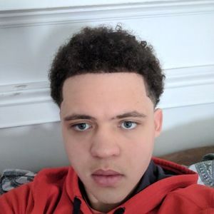 Meet your Posher, Cameron